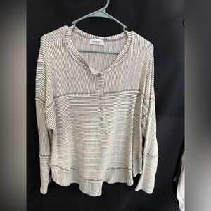Gilli Women's Cream and Gray Striped Blouse